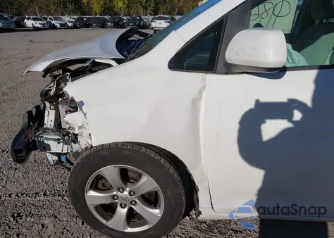 2013 Toyota Sienna Le V6 8 Passenger из США, поврежденный, VIN 5TDKK3DC9DS329548